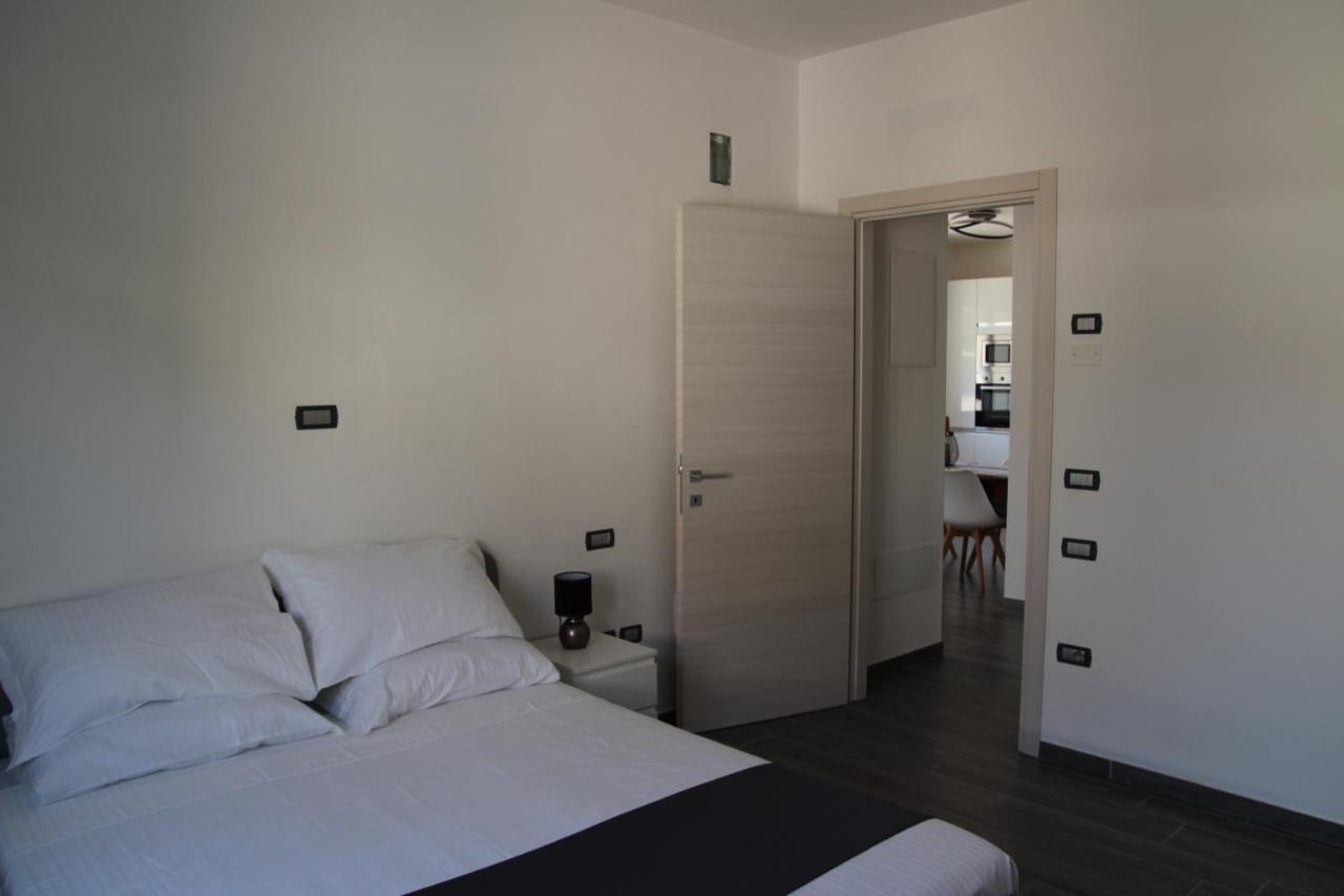 Dimora Due Galli ปอนติ ซุล มินโช ภายนอก รูปภาพ